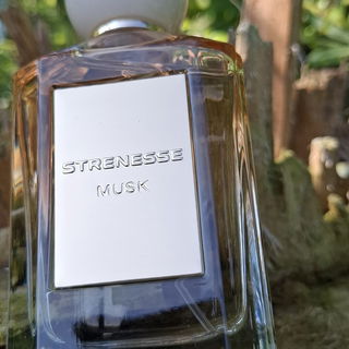 Musk von Strenesse