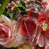 Mon guerlain intense in Szene gesetzt auf meinem verewigten Brautstrauß :-) (von Elenasmom)