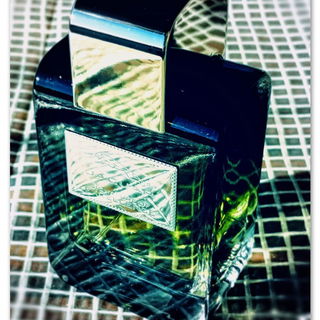 #balmy #minty #resinous #earthy #musky #spicy #warmth #elegant