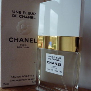 Une Fleur de Chanel - Chanel