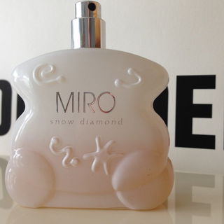 Snow Diamond von Miro