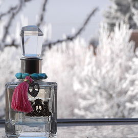 Peace, Love & Juicy Couture - Juicy Couture