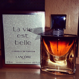 La Vie est Belle L'Absolu by Lancôme