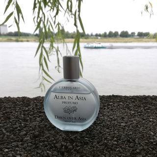 Alba in Asia by L'Erbolario