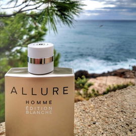 Allure Homme Édition Blanche (Eau de Toilette Concentrée) - Chanel