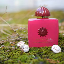 Crimson Rocks - Amouage