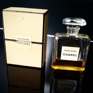 Cuir de Russie (Parfum) / Russia Leather by Chanel