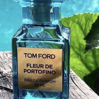 You (Eau de Parfum) - Glossier