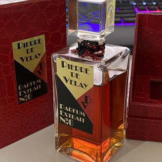 No. 6 (2009) von Pierre de Velay