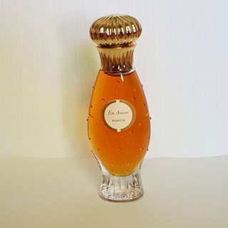 En Avion (Parfum) von Caron