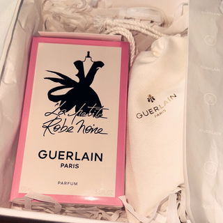 La Petite Robe Noire (Parfum) von Guerlain