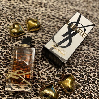 Libre (Eau de Parfum Intense) by Yves Saint Laurent