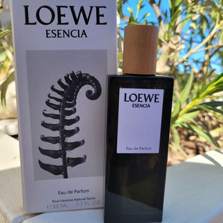 Esencia (Eau de Parfum) - Loewe