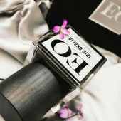 Feuchtwarme Irisperlen noch schlafklammer Körper # menschelnd•seidig•pudrig # Rinnsal einer Petroleumspur # Kopfhaut•Moschus # Sensuelle Ästhetik•Pur (von Seejungfrau)