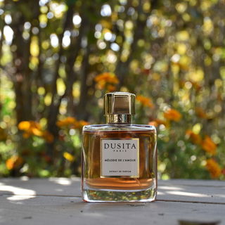Mélodie de l'Amour (Extrait de Parfum) von Dusita