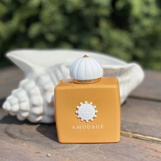 Beach Hut Woman von Amouage