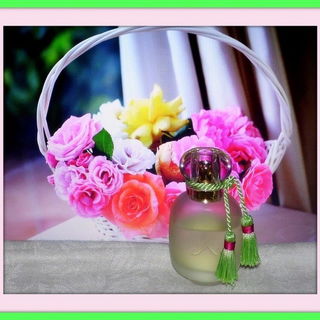 Ein Körbchen voller Rosen - herrlicher Sommerduft.