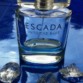 Into the Blue - Escada