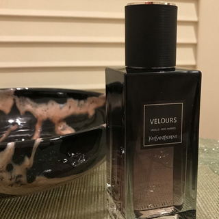 Velours (2016) by Yves Saint Laurent