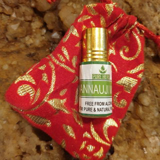 Mitti Attar (The Scent of Rain) von Kannauj Attar