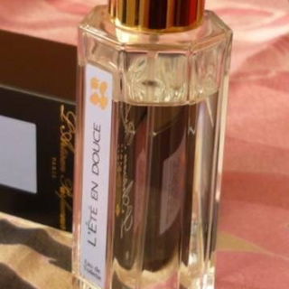 L'Été en Douce / Extrait de Songe von L'Artisan Parfumeur