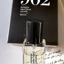 902 Armagnac Tabac Blond Cannelle - Bon Parfumeur