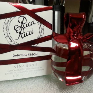 Ricci Ricci Dancing Ribbon von Nina Ricci