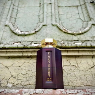 Aedes de Venustas - L'Artisan Parfumeur