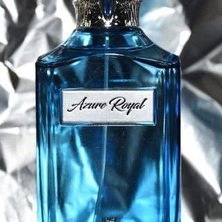 Azure Royal von Ahmed Al Maghribi