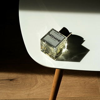 Wūlóng Chá (Extrait de Parfum) von Nishane