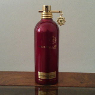 Aoud Red Flowers von Montale