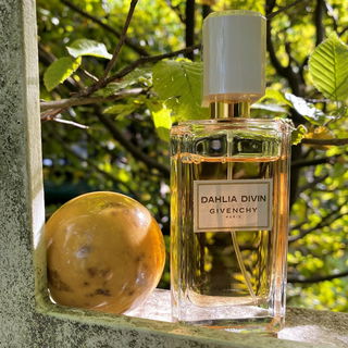 Dahlia Divin (Eau de Parfum) - Givenchy
