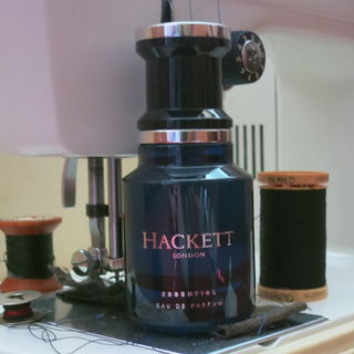 Essential von Hackett