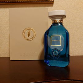 Porthole - Loumari