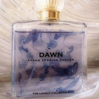 The Lovely Collection - Dawn von Sarah Jessica Parker