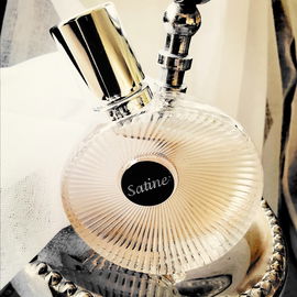 10 La Roue de La Fortune - Dolce & Gabbana