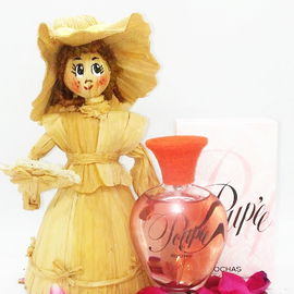 Shown with an antique cornhusk doll ;-)