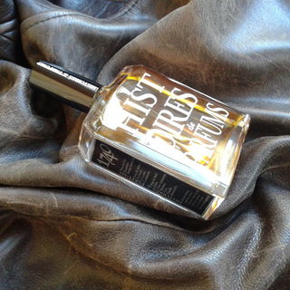 1740 von Histoires de Parfums