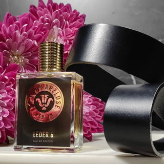 Leder 6 / Fetisch by J.F. Schwarzlose Berlin