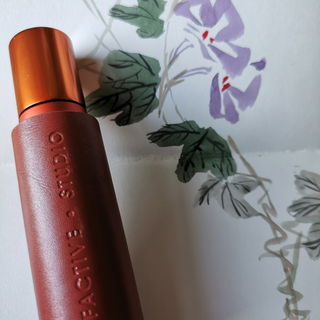 Iris Shot - Olfactive Studio