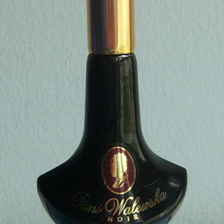 Pani Walewska - Noir - Miraculum