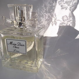 Miss Dior L'Eau / Miss Dior Chérie L'Eau - Dior