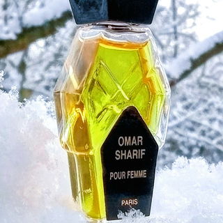 Frost kann der Glut des Flakon-Inhaltes nichts anhaben