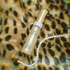 Faux fur, faux jewels, 18 yr old mini.