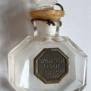 Spanisch Leder by W. Reichert