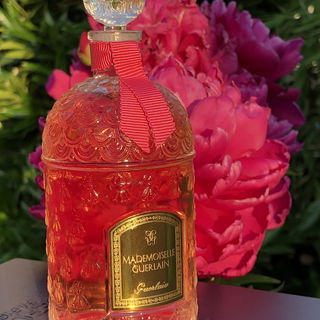 Mademoiselle Guerlain / La Petite Robe Noire Modèle 2 - Guerlain