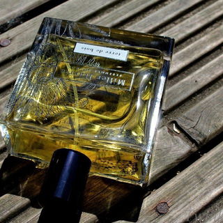 Terre de Bois von Miller Harris