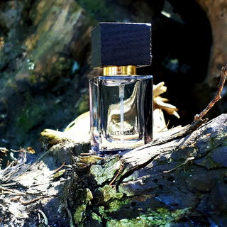 Ganz lieben Dank an alle, die hier kurz verweilt und so wohlwollend kommentiert haben. Hab mich sehr darüber gefreut :-)