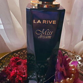 Danke für den Besuch. Miss Dream, pudercremig im nachtblauen Flacon.