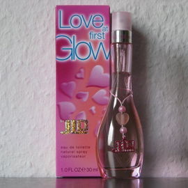 Love At First Glow - Jennifer Lopez